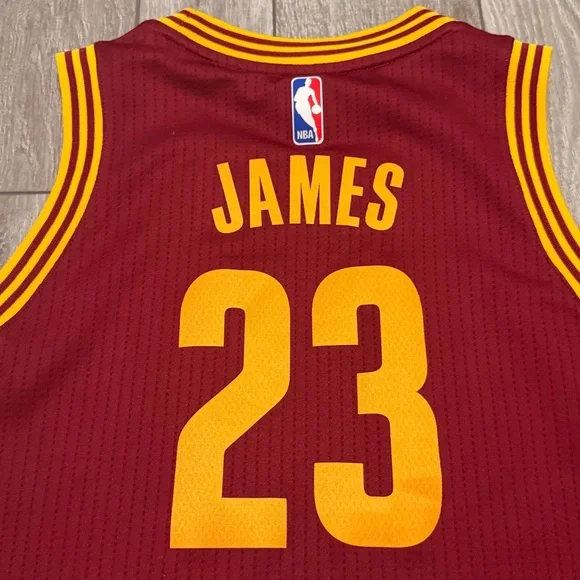 Adidas LeBron James Cleveland 23 Youth Basketball Jersey - Picture 5 of 5